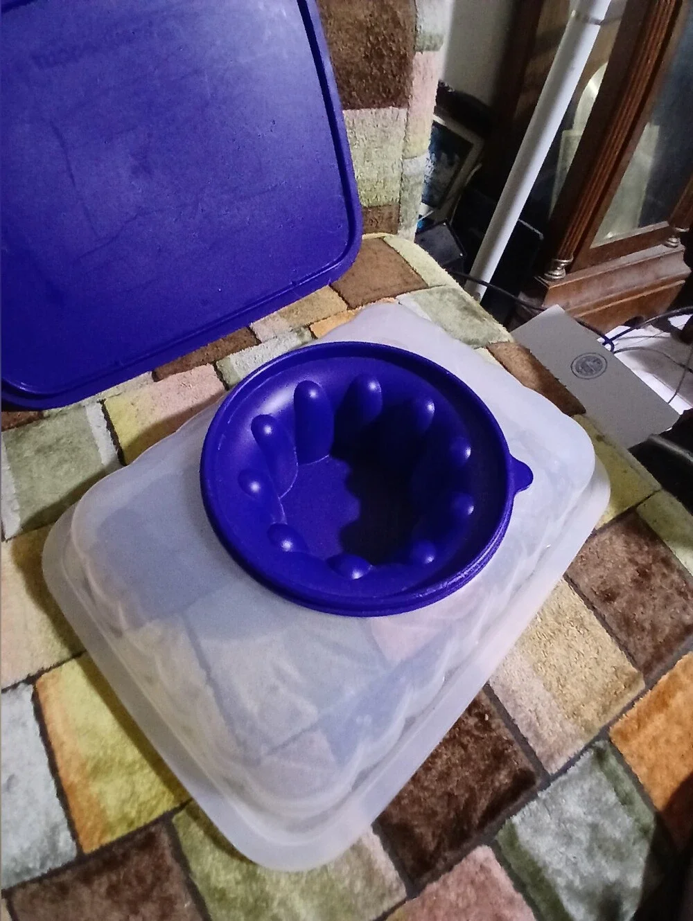 Tupperware Jel-Party Dome Mold Jel-Ring Jumbo Royal Blue New jello ring